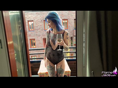 ❤️ Tremenda Knabino Suĉanta per Gulpo kaj Fikado Pasie Sub la Malferma Ĉielo ️❌ Porno ĉe porno eo.bookland.top ❌❤